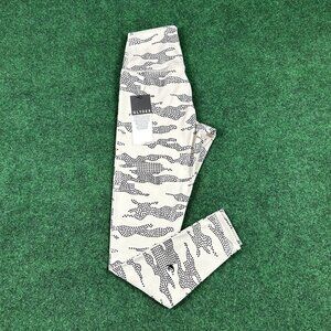 New‎ Glyder Womens Size XS Star Camouflage Camo Leggings Creme Black